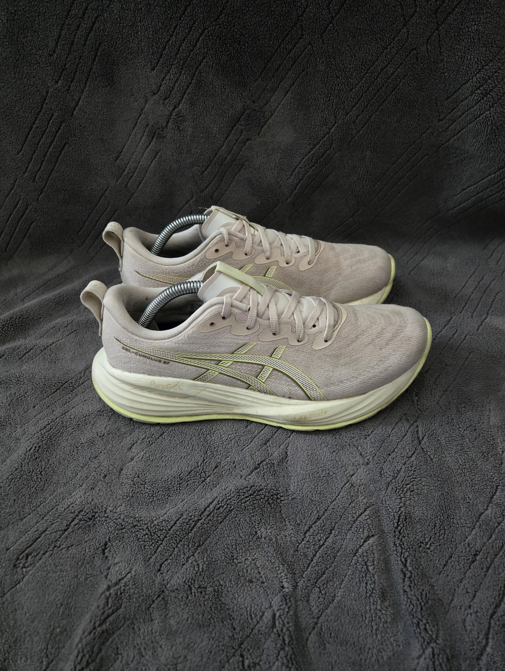 Asics Gel Cumulus 27 Running Shoes Womens Sz 7.5 Athletic Sneakers Trainers.